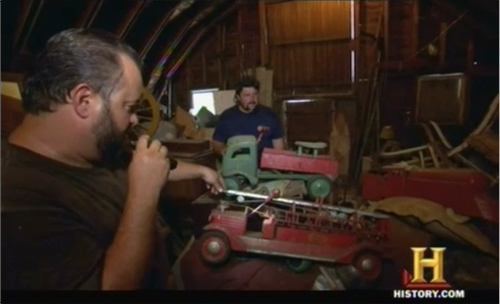american pickers Frank and vintage toy trucks