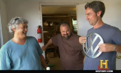 american pickers VW Emblem Mike buys a large VW emblem for 40